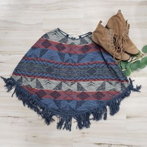 Hippie Laundry Poncho w/ Fringe// Sz M